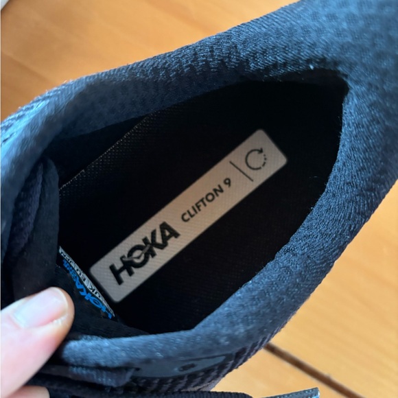 Hoka Black and White Clifton 9 Sneakers Running Shoes - Picture 8 of 11